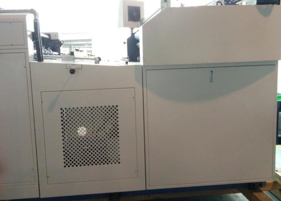 Chine Machine de stratification industrielle complètement automatique avec le rouleau chauffant deux fournisseur